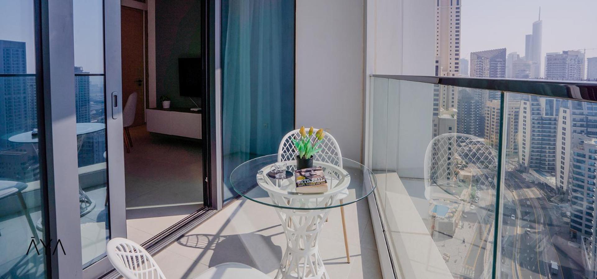 Jumeirah Gate Tower 1 - Stylish Apartment With Pool & City Views ดูไบ ภายนอก รูปภาพ